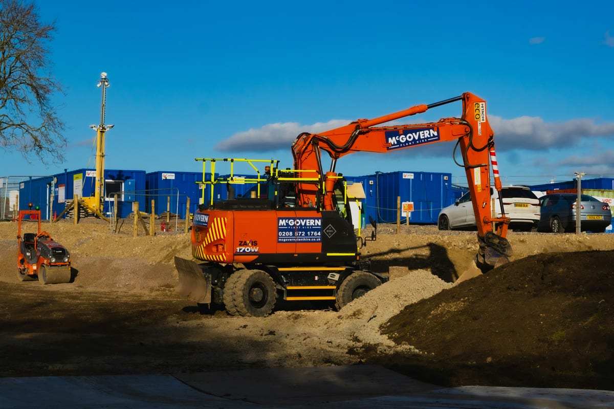 Dumpster Rental for Contractors: Flexible Options for Ongoing Projects